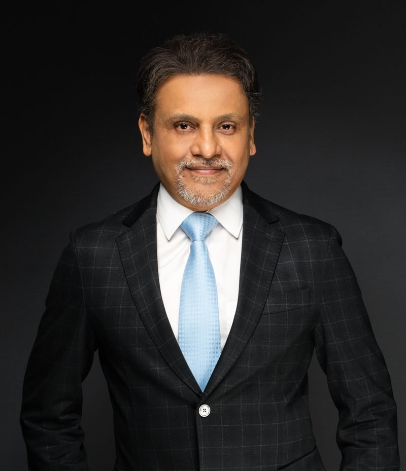 Dr Sanjay Parashar, plastic surgeon